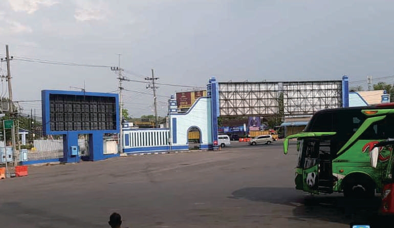 Sewa Aset Perniagaan Jalan Raya Maospati, Kab. Magetan - Foto 1