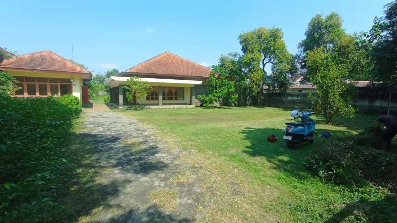 Rumah Dinas Jalan Erlangga - Foto 2