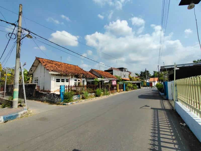 Sewa Aset Perkantoran Rumah Dinas, Kab. Pamekasan - Jl Pramuka Baturambat - Foto 1