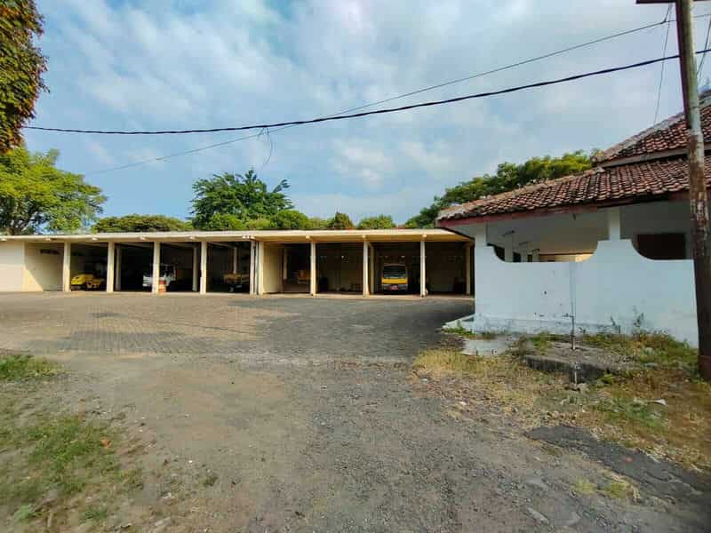 Sewa Aset Penginapan Perumahan Dinas ASN Dinas PU Bina Marga, Tanah Kab. Banyuwangi - Jl. Kartini No. 6b Thumbnail 6