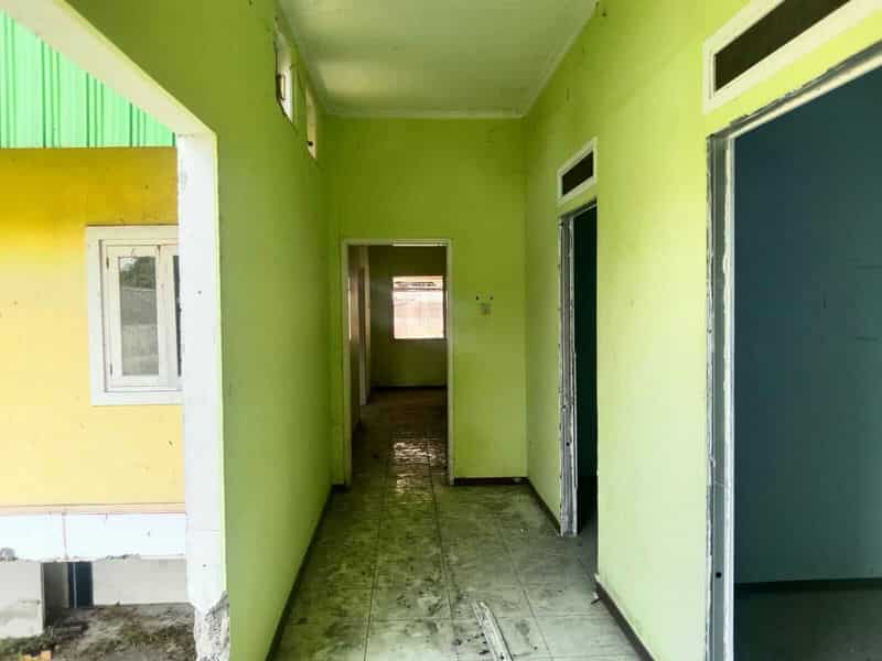 Sewa Aset Ruang Terbuka Dinas Perkebunan, Kota Malang, Jl. Raya Tlogomas. - Foto 4