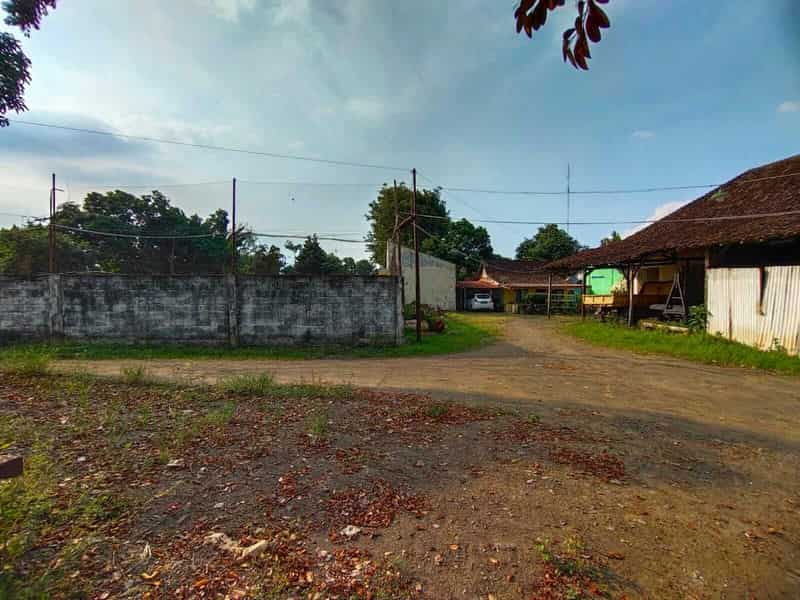 Sewa Aset Penginapan Perumahan Dinas ASN Dinas PU Bina Marga, Tanah Kab. Banyuwangi - Jl. Kartini No. 6b Thumbnail 7